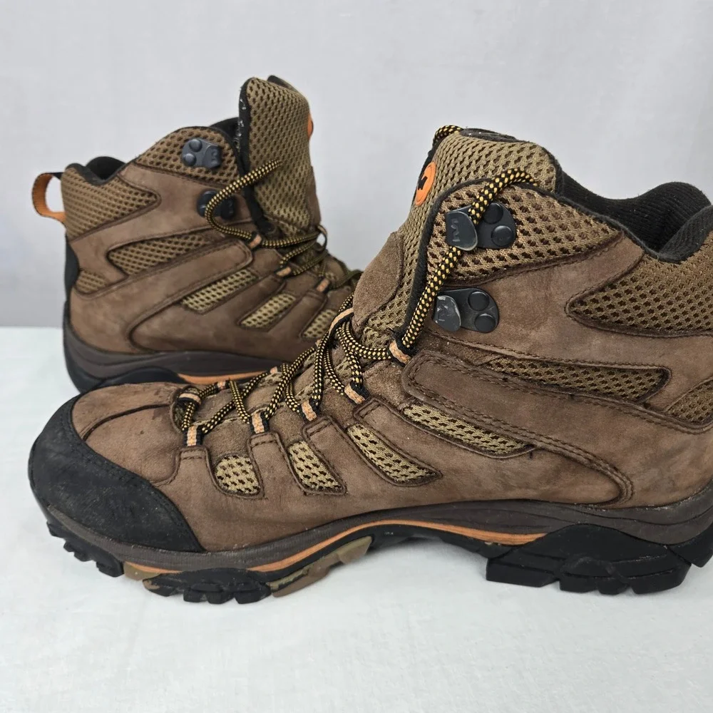 Merrell moab mid